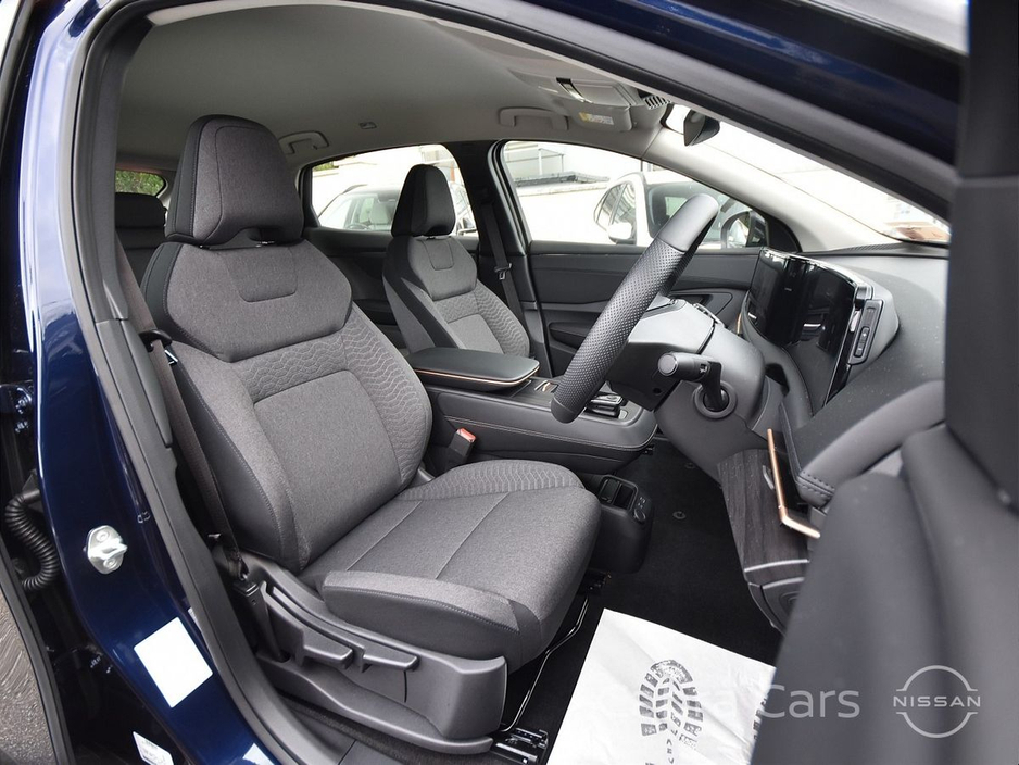 2026 Nissan Ariya - image 10