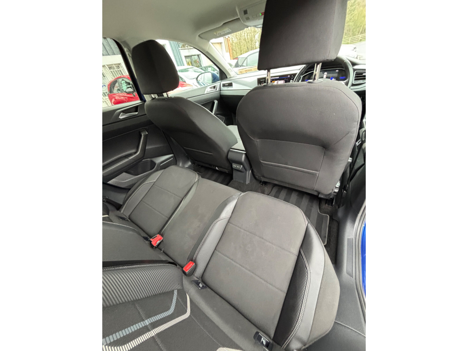 2023 Volkswagen Taigo - image 32