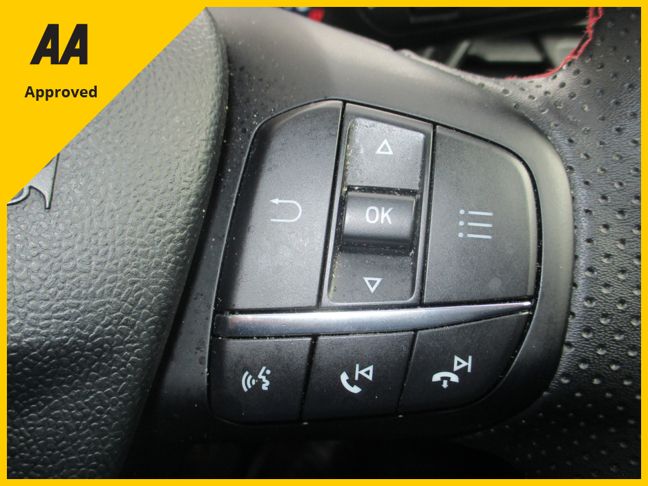 2022 Ford Puma ST-LINE  5DR 1.0T 125 MHEV.  SOLAR SILVER WITH BLACK ROOF  , ONE  CAREFUL OWNER, FULL FORD SERVICE HISTORY AND IN SHOWROOM CONDITION !!12 MONTHS AA AND 12 MONTHS WARRANTY.  CALL BRENDAN ON 0872051161 €23,500