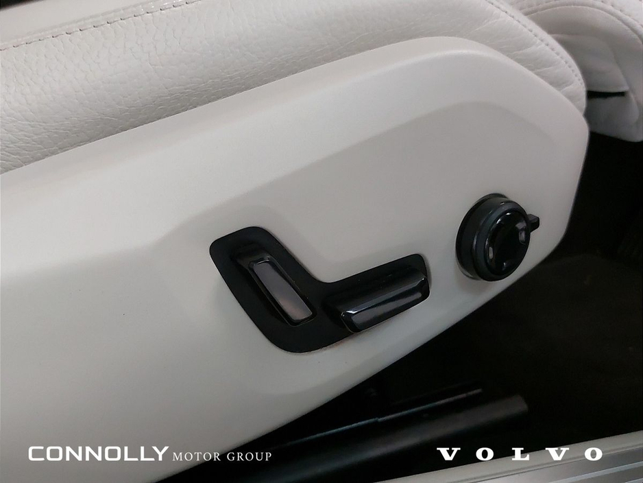 2020 Volvo V90 D4 Momentum Auto €384pm €34,945