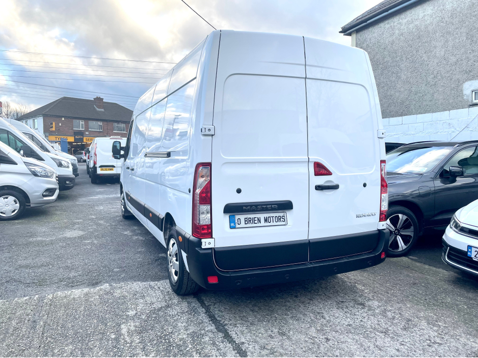 2023 Renault Master LM35 BUSINESS+ 2.3 BLUE DCI 135PS LWB €19,000