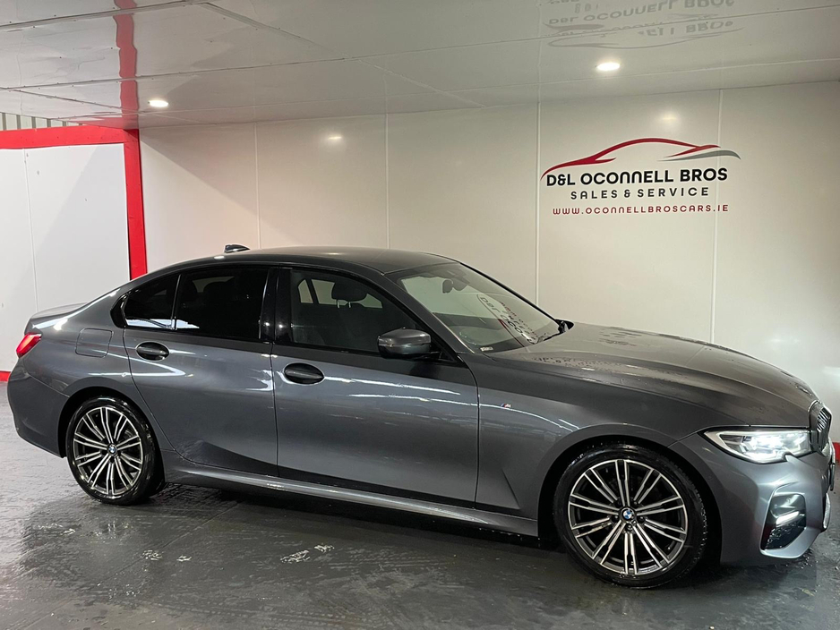 2021 BMW 3 Series - image 6