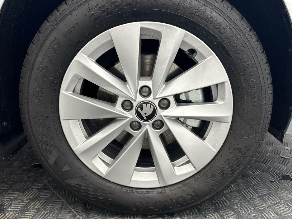 2025 Skoda Kamiq 1.0TSI SEL AUTO *PRICE DROP* €60 PER WEEK ON PCP €31,995