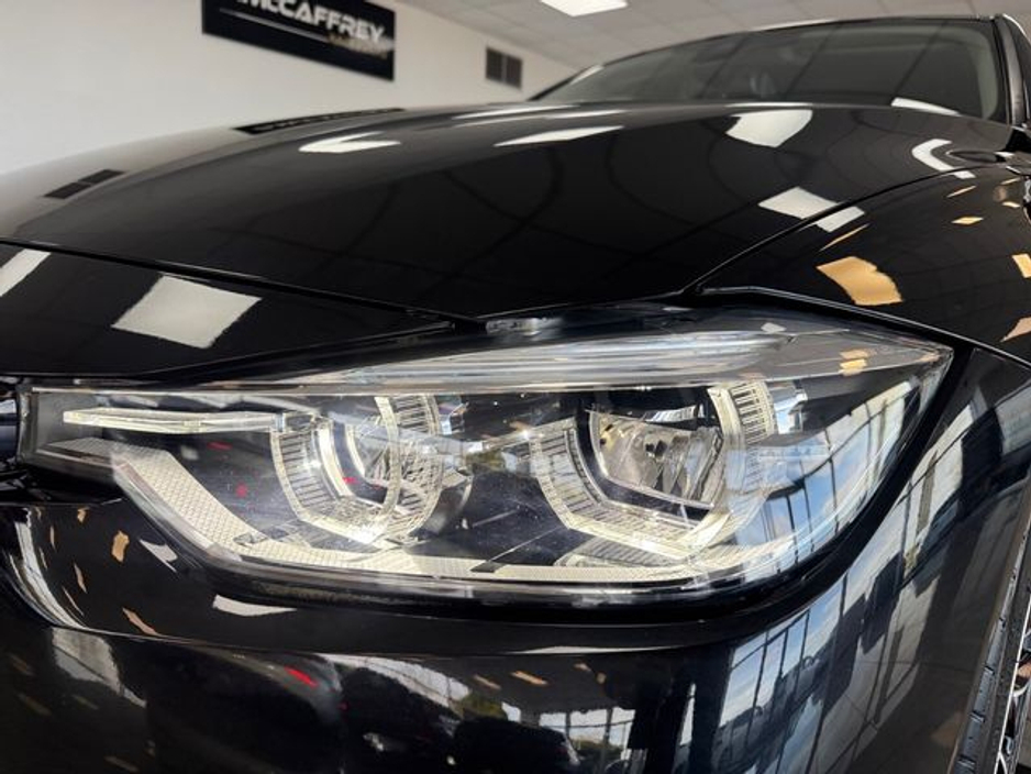 2016 BMW 3 Series - image 20