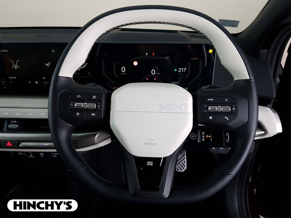 2026 Kia EV4 - image 15