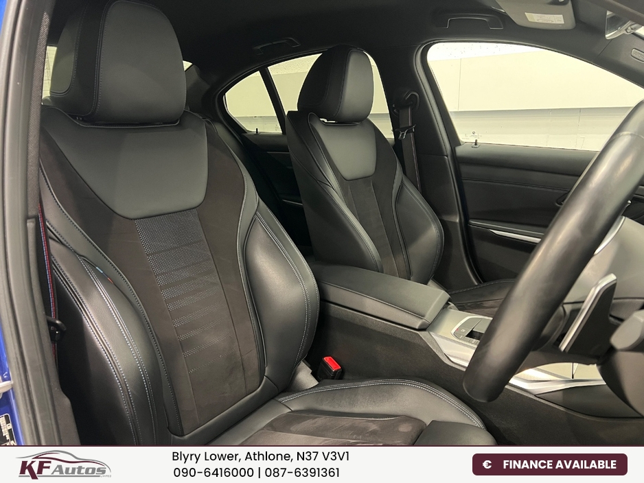 2023 BMW 3 Series - image 17