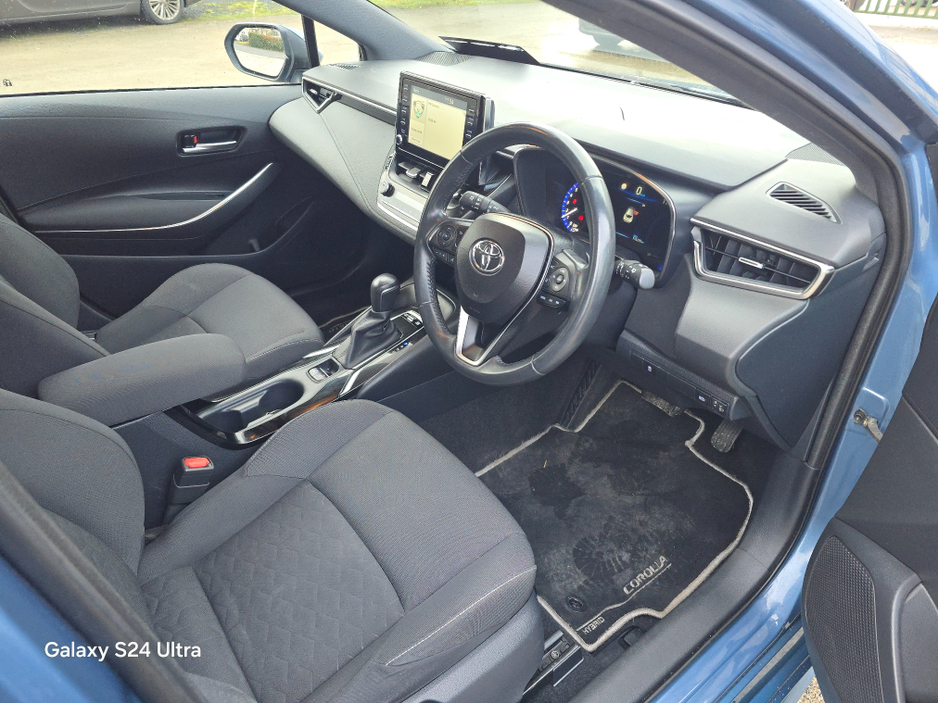 2021 Toyota Corolla HYBRID LUNA H/B AUTO A 4DR €22,850