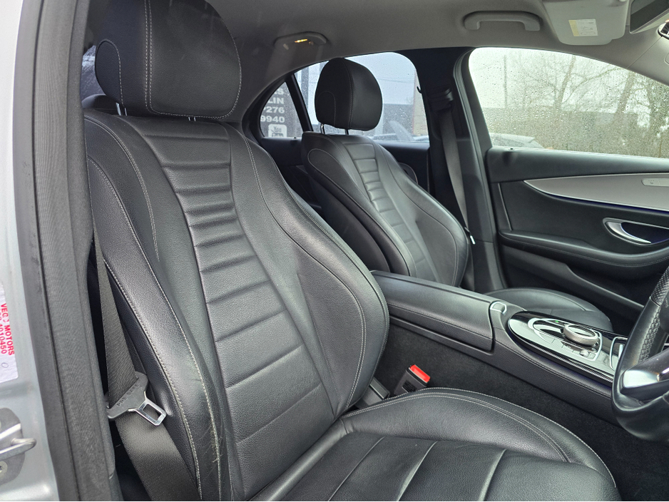 2016 Mercedes-Benz E Class - image 13