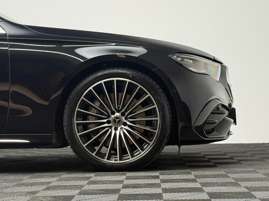 2025 Mercedes-Benz E Class E220D AMG LINE PREMIUM *PAN ROOF* €79,990