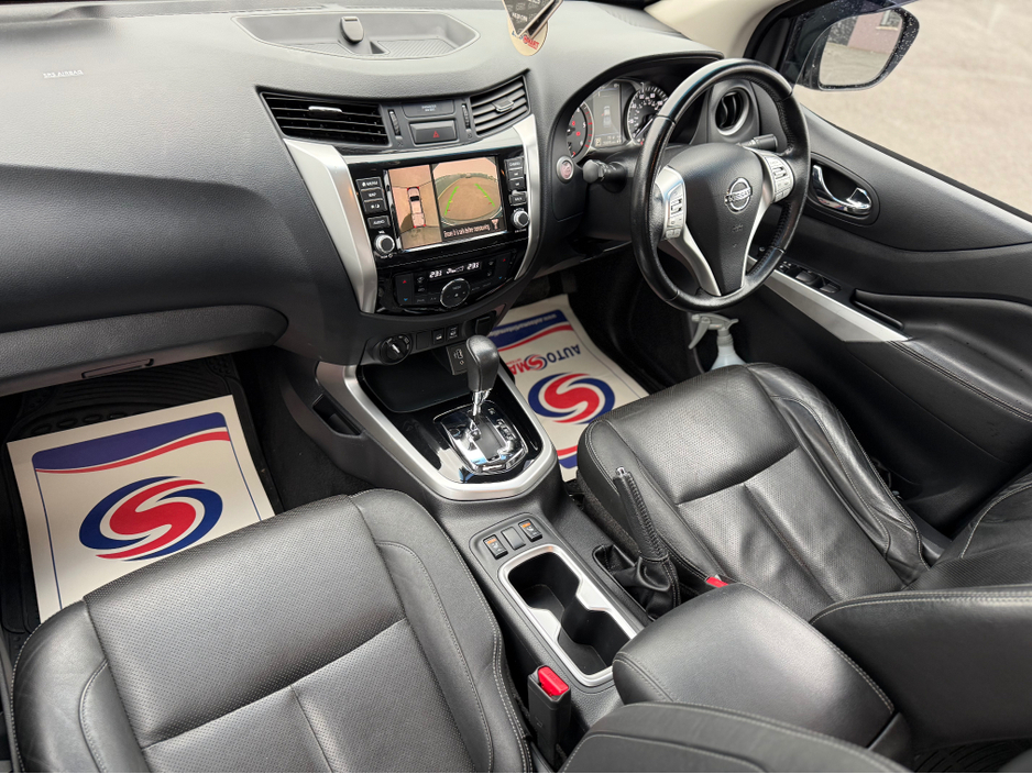 2019 Nissan Navara - image 20