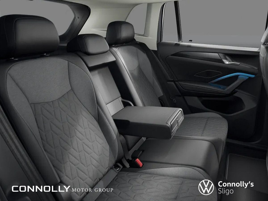 2026 Volkswagen Tiguan - image 6