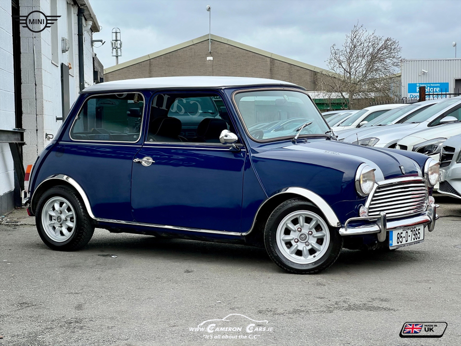 1985 Austin Mini - image 3