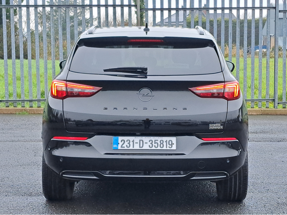 2023 Opel Grandland - image 11