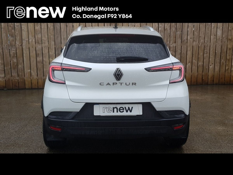 2024 Renault Captur - image 10