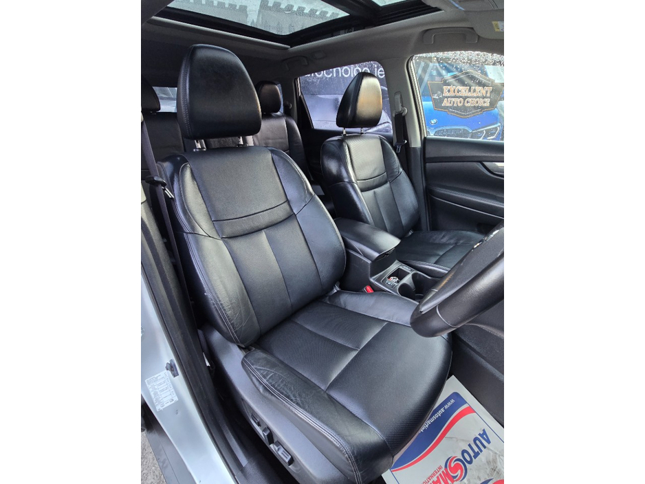 2018 Nissan X-Trail - image 9