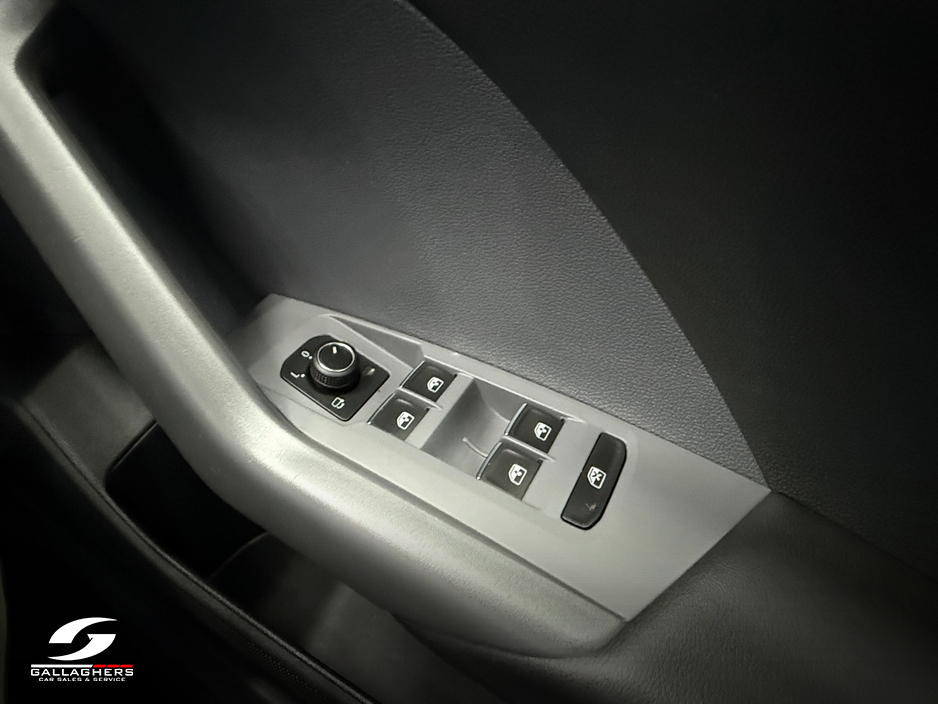 2019 Volkswagen T-Cross - image 21