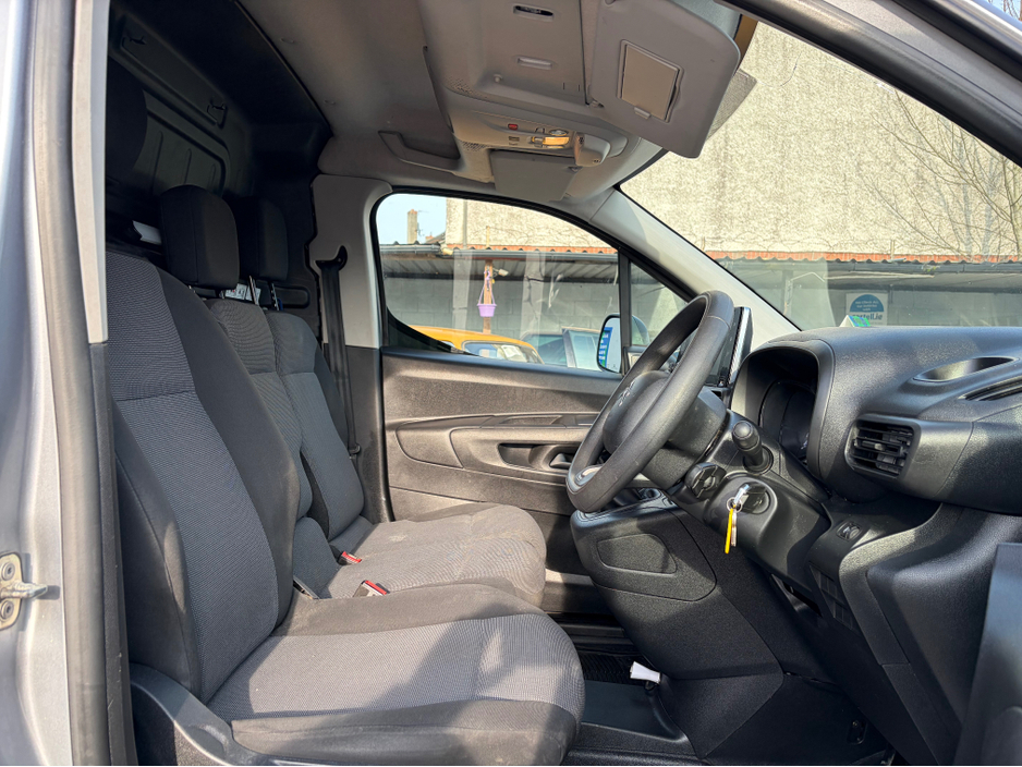 2019 Citroen Berlingo - image 5