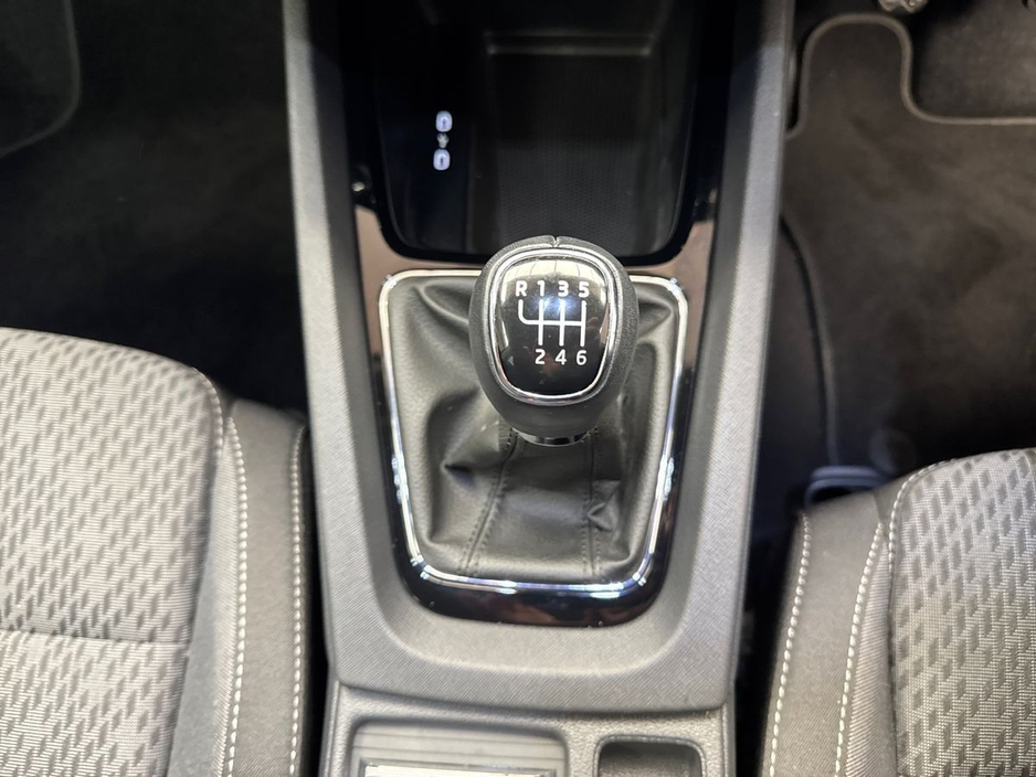 2024 Skoda Octavia - image 16