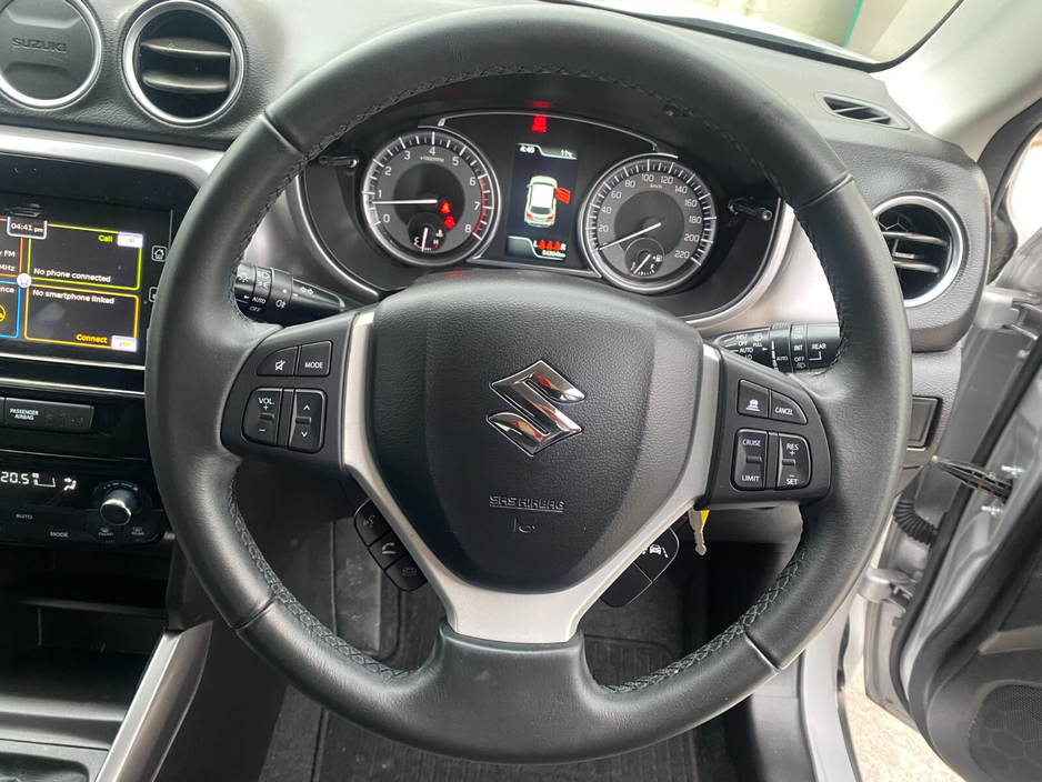 2023 Suzuki Vitara - image 15