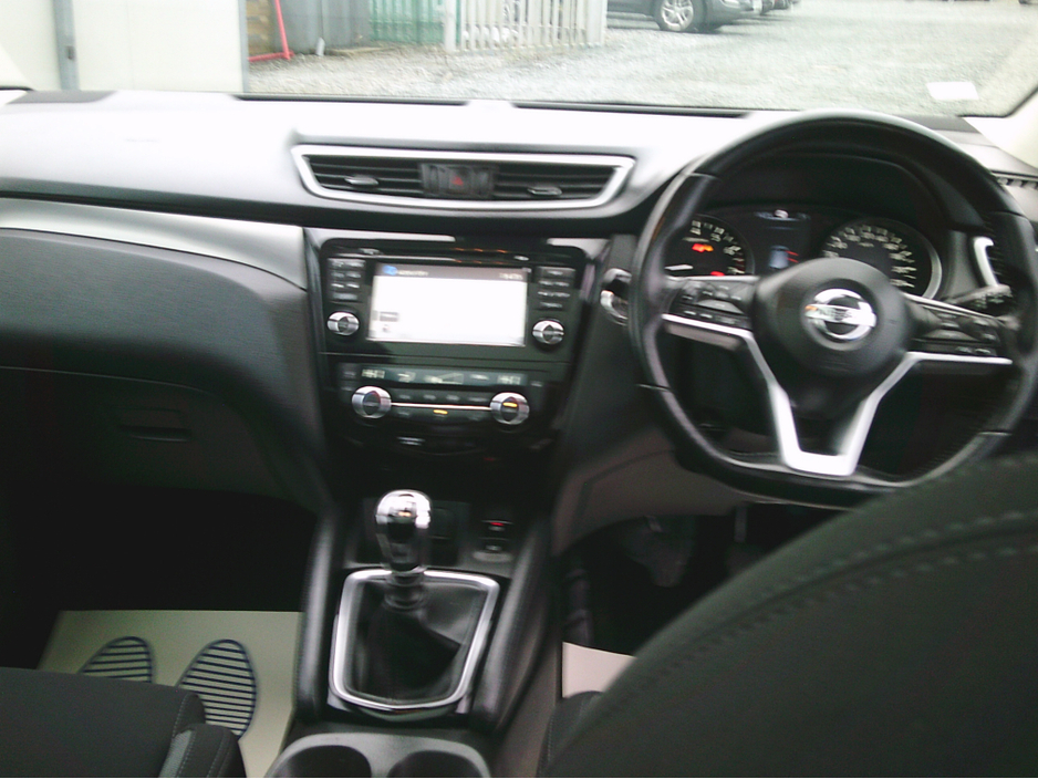 2018 Nissan Qashqai NEW NCT 2028, PREMIUM, 360 CAMERA , PANORAMIC ROOF, SAT./NAV., CRUISE, LOW KMS. HISTORY. €14,799
