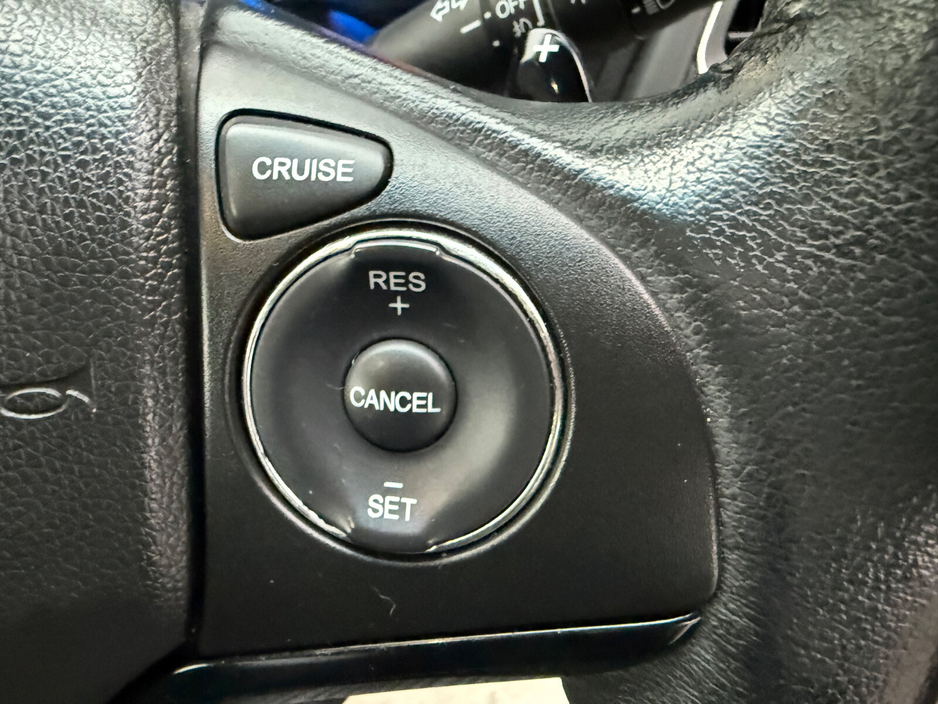 2015 Honda HR-V - image 18