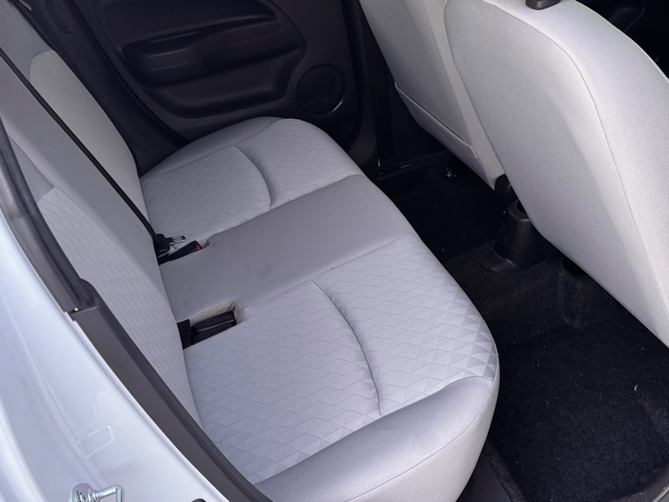2021 Mitsubishi Mirage - image 9