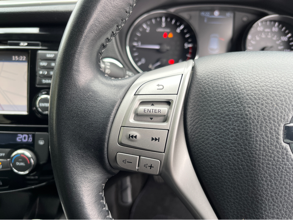 2016 Nissan Qashqai - image 18