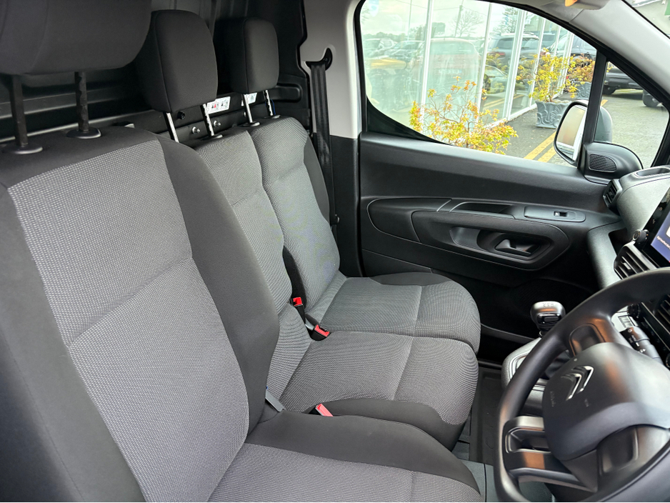 2023 Citroen Berlingo LX BLUEHDI 100 MWB 65 €19,995