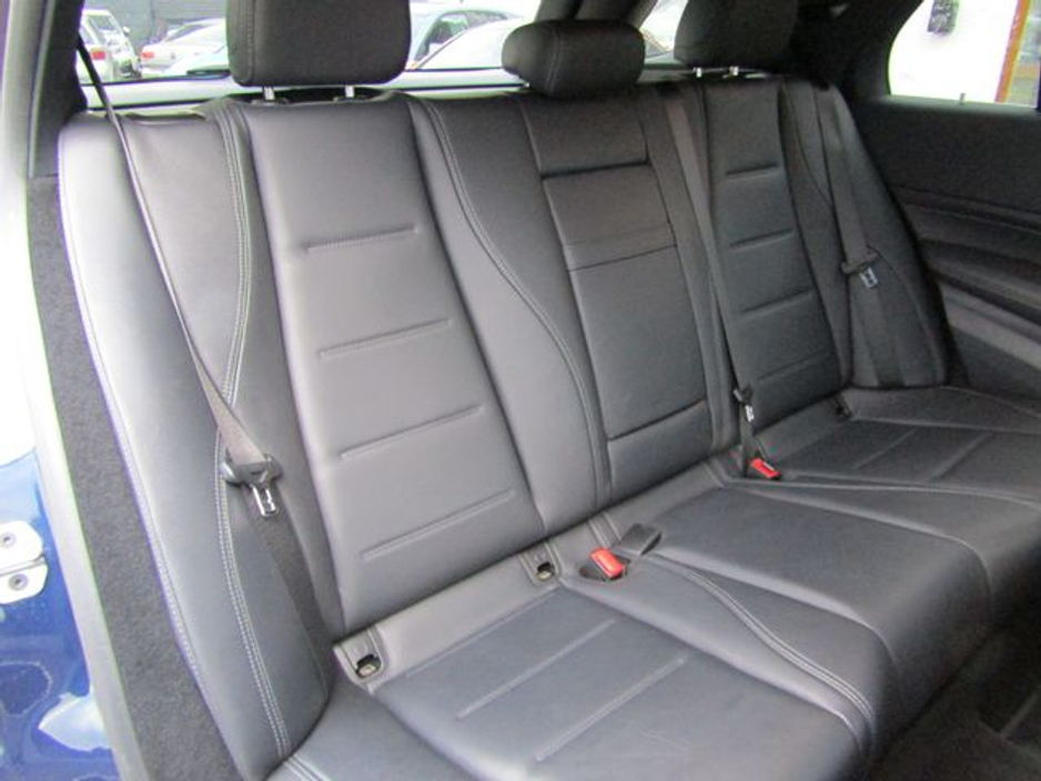 2022 Mercedes-Benz GLE Class - image 20