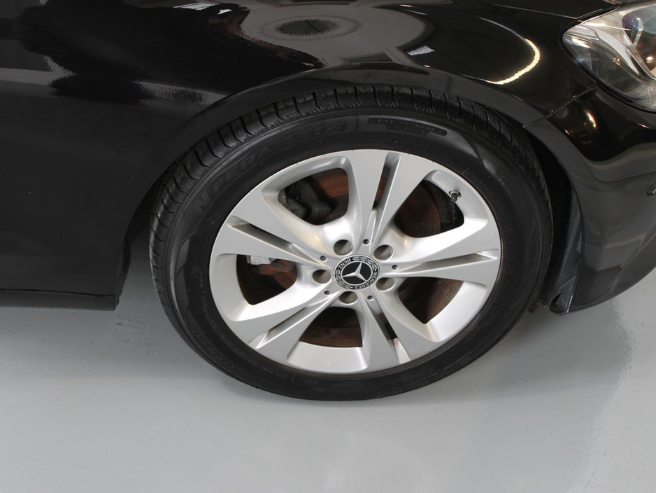 2018 Mercedes-Benz C Class - image 27