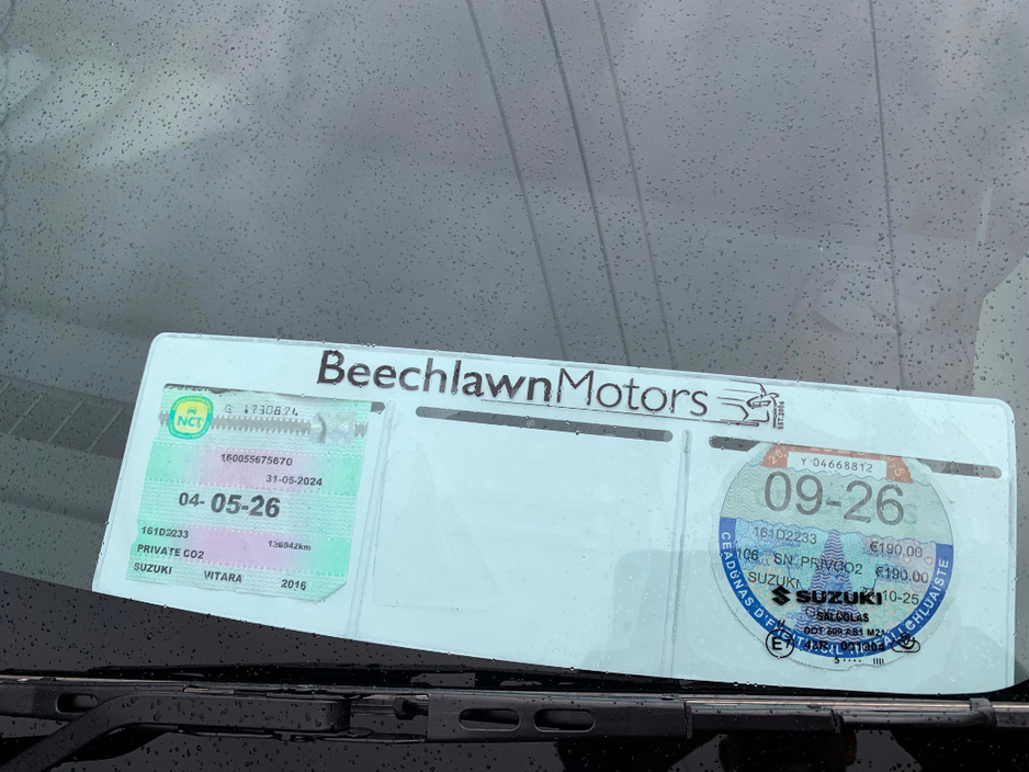 2016 Suzuki Vitara - image 9