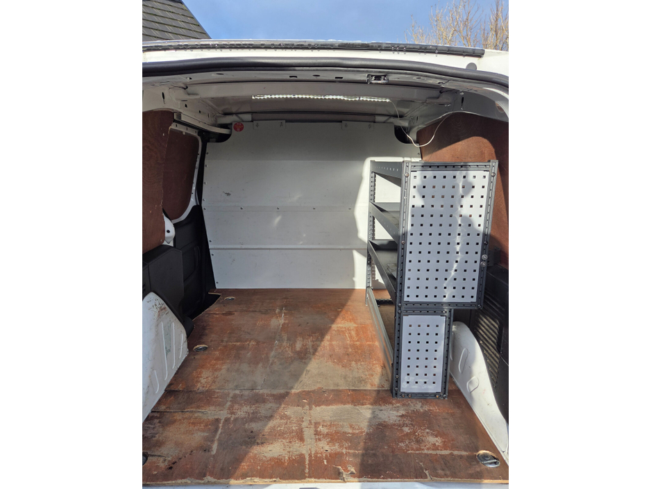 2017 Peugeot Partner  €7,950