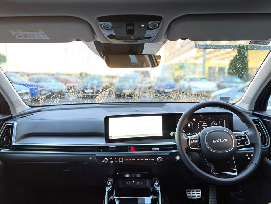 2025 Kia Sorento 1.6 Plug In Hybrid (7 Seats) €59,995