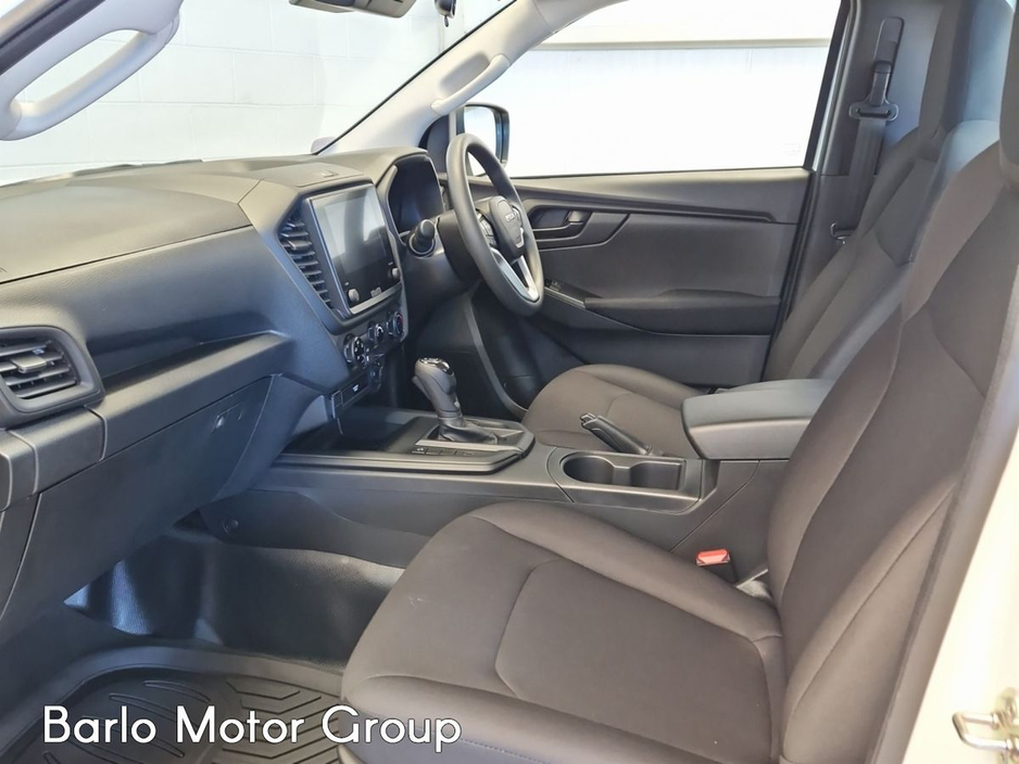 2026 Isuzu D-MAX - image 11