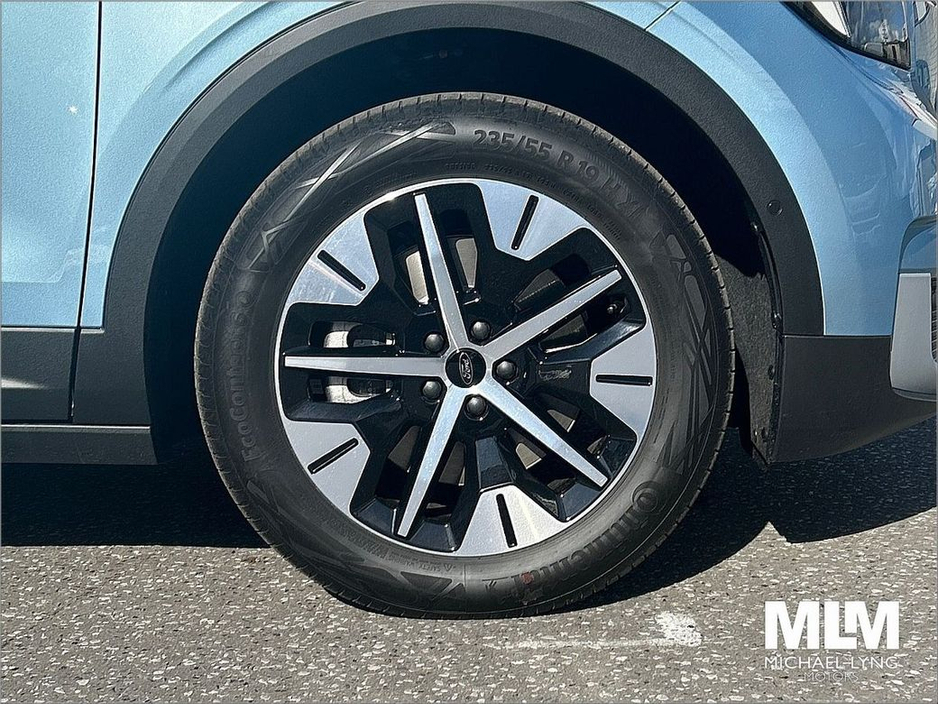 2025 Ford Explorer Select 77kWh Extended Range RWD Drivers Assistant Pack €41,995