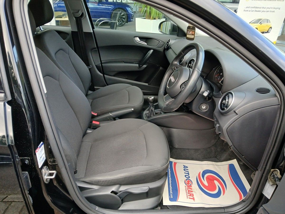 2015 Audi A1 - image 9