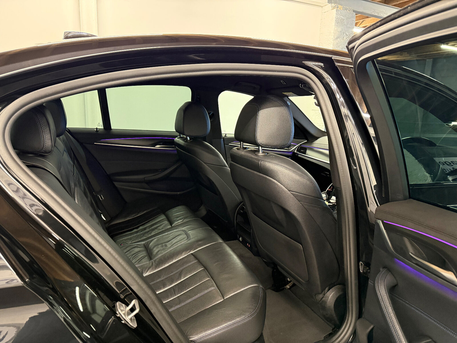 2022 BMW 5 Series 520d M Sport (MHT) €39,495