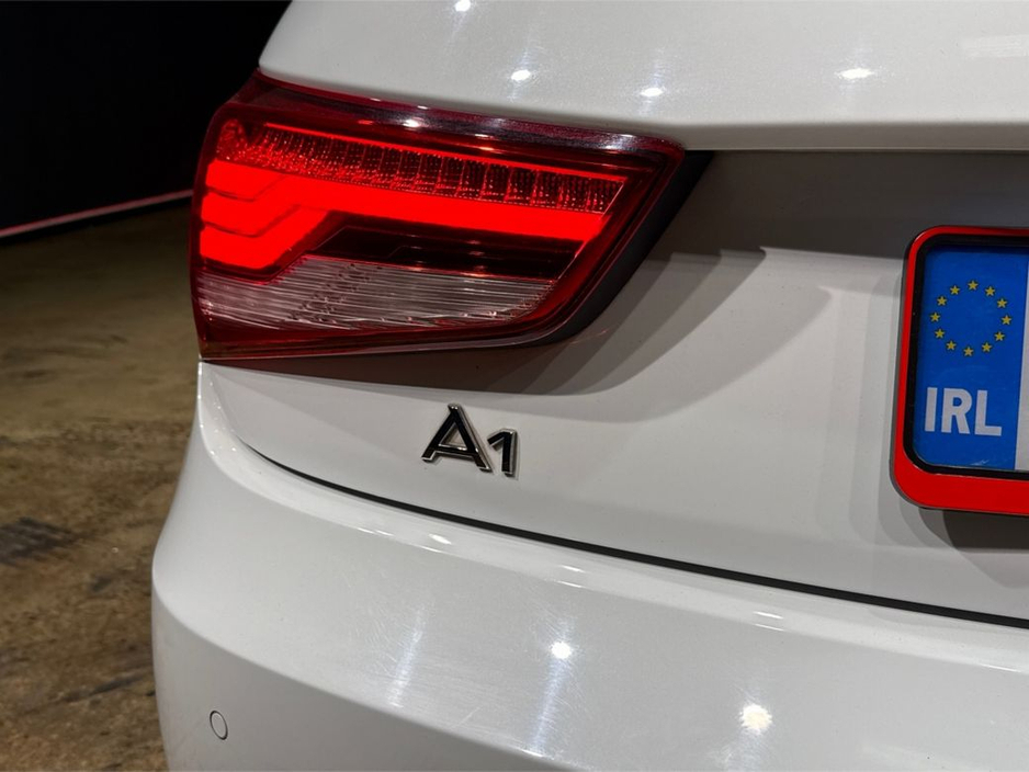 2018 Audi A1 - image 12