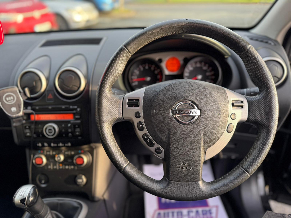 2010 Nissan Qashqai 1.6 TOP SPEC LOW KMS €3,499