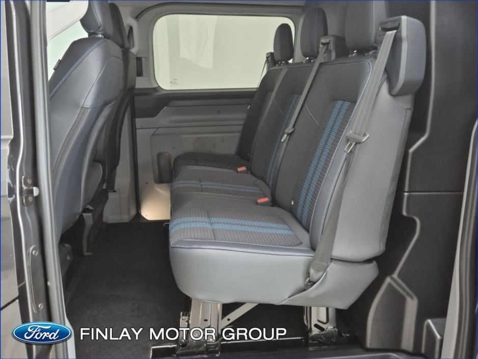 2026 Ford Transit Custom - image 20