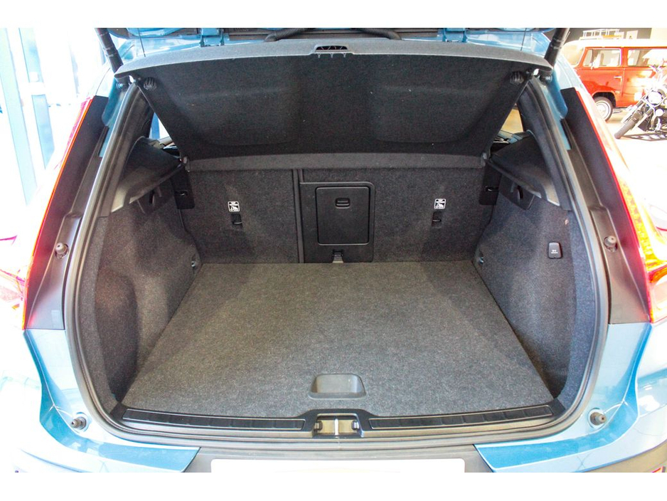 2023 Volvo XC40 RECHARGE T4 CORE 1.5 PHEV €36,899