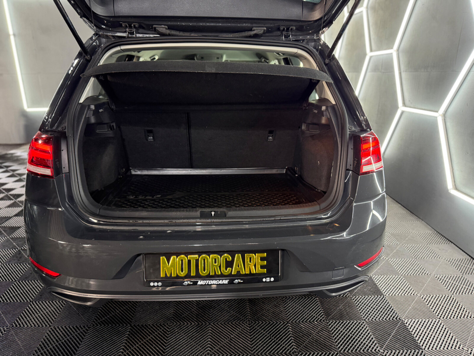 2019 Volkswagen Golf - image 14