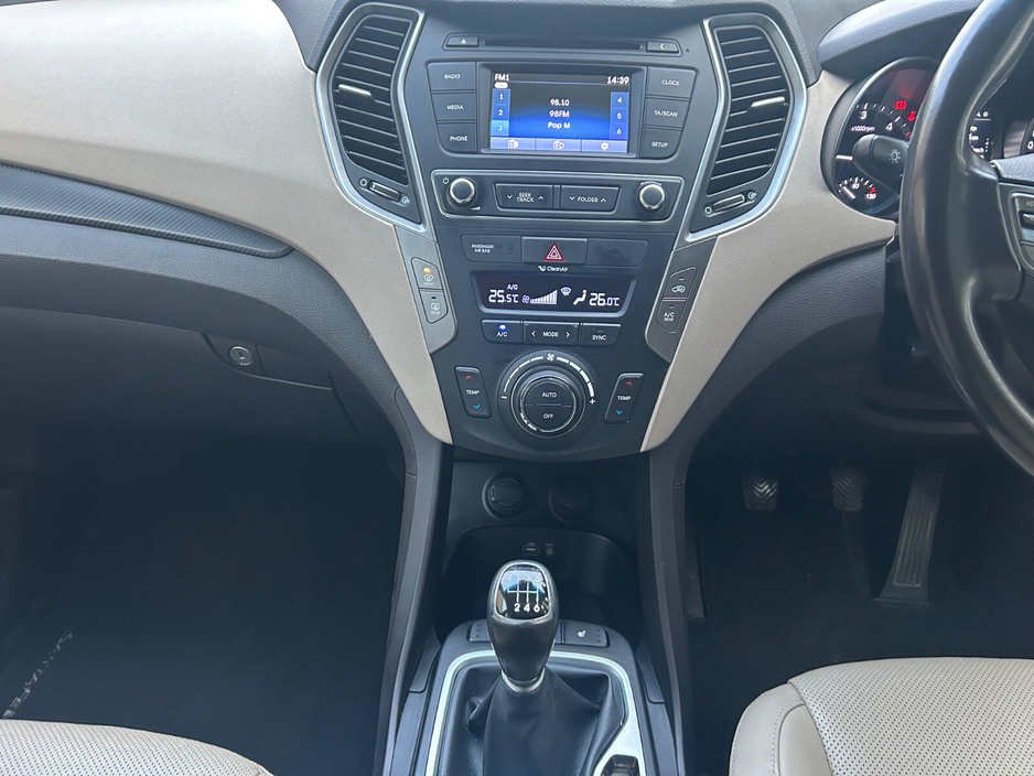 2016 Hyundai Santa Fe 2.2 CRDi 4WD Executive €14,950