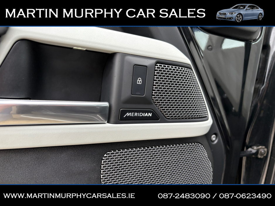 2023 Land Rover Defender 110 3.0 D250 X-DYNAMIC 7 SEATS €89,950