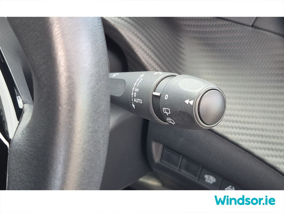 2023 Peugeot 2008 1.2 Puretech 130bhp Auto Allure €26,995