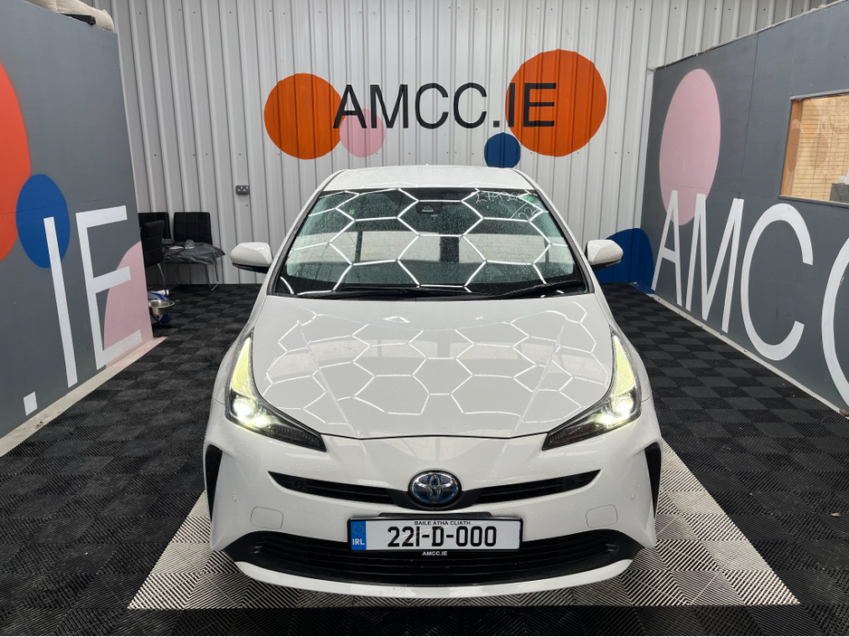 2022 Toyota Prius €21950 2022 TOYOTA PRIUS S 1.8 AUTOMATIC / CRUISE CONTROL / REVERSE CAMERA AND MORE €21,950