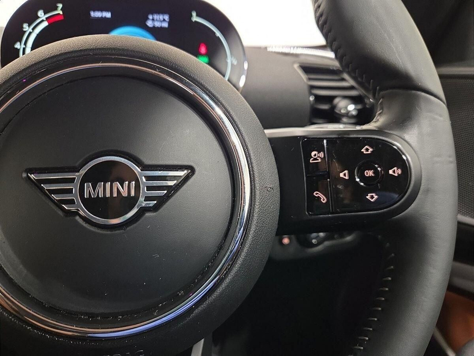 2022 MINI Clubman - image 18