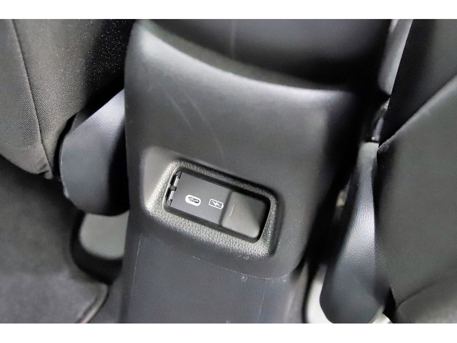 2023 Honda Fit 1.5 HEV E-CVT *9"ANDROID CAR PLAYER*PARK SENSORS*REVERSE CAM* €21,890