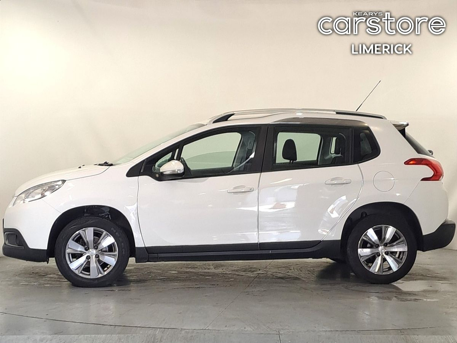 2016 Peugeot 2008 - image 6