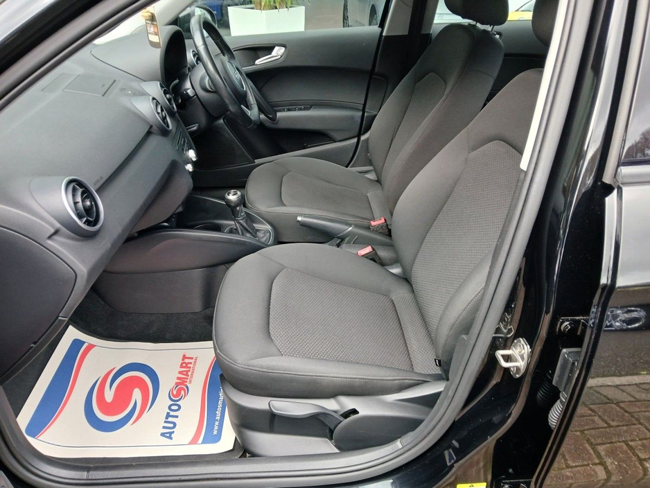 2015 Audi A1 - image 12